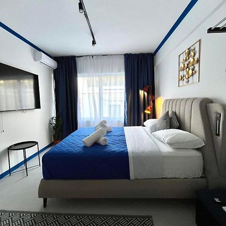 Syntagma Plaka Suite By Zeussuites 雅典 外观 照片