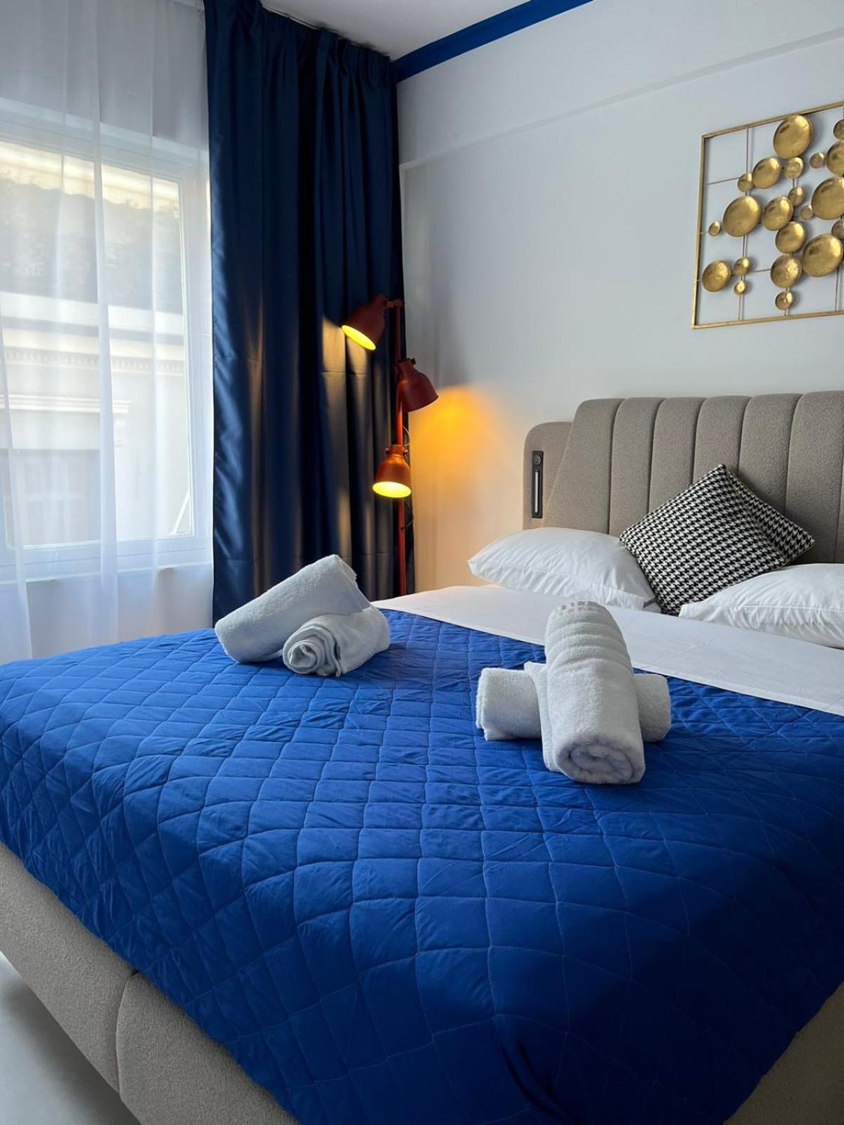 Syntagma Plaka Suite By Zeussuites 雅典 外观 照片